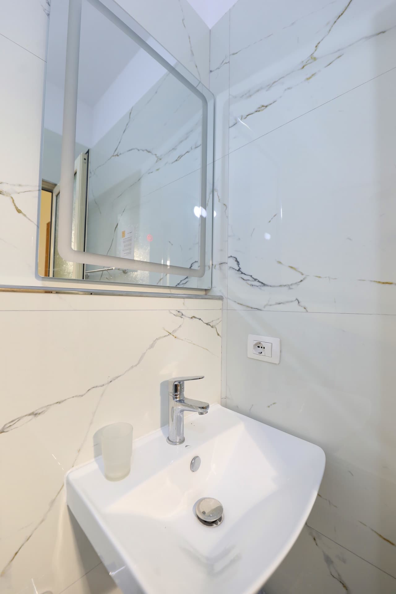 Cozy Studio 5 — 15